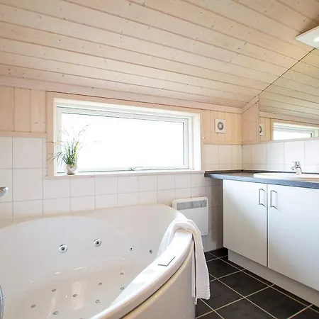 Pet-friendly Baltic